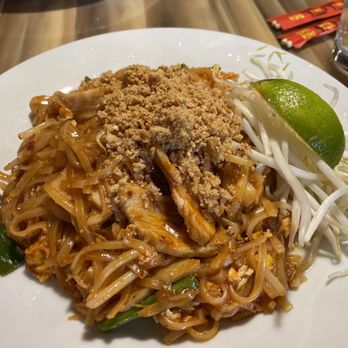 Tida Thai - Thai Near Me - Virginia Beach, Virginia