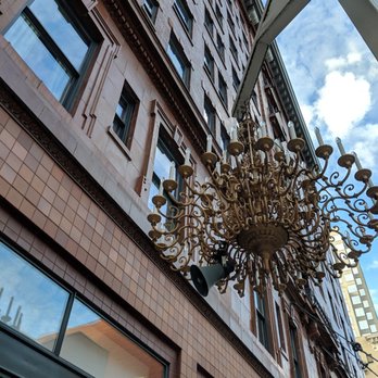 21c Museum Hotel Cincinnati - Hotels Near Me - Cincinnati, Ohio 21c Museum Hotel Cincinnati - Hotels Near Me - Cincinnati, Ohio