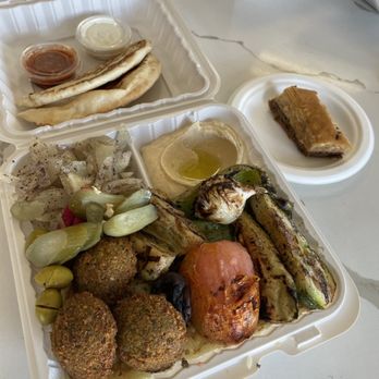 Dvine Mediterranean Experience - Veggie entre! Fresh and healthy! - Mediterranean Near Me - Orange, California Dvine Mediterranean Experience - Veggie entre! Fresh and healthy! - Mediterranean Near Me - Orange, California