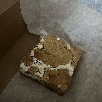 The Modern Cakery - I'm not sure, but I think it's a s'mores brownie, or s'mores chocolate chip brownie. Delicious! - Custom Cakes Near Me - Oradell, New Jersey The Modern Cakery - I'm not sure, but I think it's a s'mores brownie, or s'mores chocolate chip brownie. Delicious! - Custom Cakes Near Me - Oradell, New Jersey