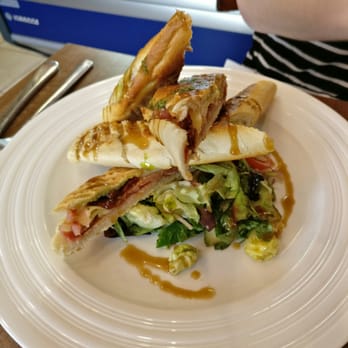 Le Petit Café - Gourmet sandwich - bacon, Tomat, pesto and brie - Patisserie/Cake Shop Near Me - Glasnevin, D Le Petit Café - Gourmet sandwich - bacon, Tomat, pesto and brie - Patisserie/Cake Shop Near Me - Glasnevin, D