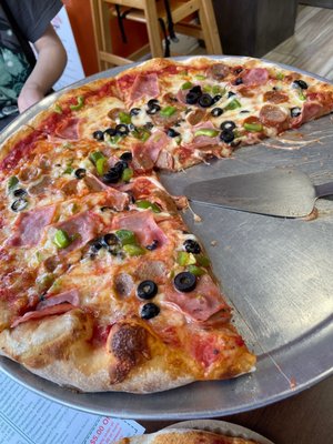 Italia New York Pizza II, 5549 Mountville Rd, Adamstown, MD