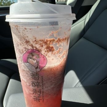 Grapeholic - Half finished Pure Grape! - Coffee & Tea Near Me - Millbrae, California