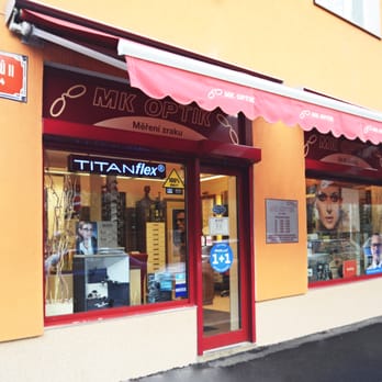 MK Optik - taková zapadlá ulička naproti květinářství ale parkování je skvělé! - Eyewear & Opticians Near Me - Prague, Puerto Rico