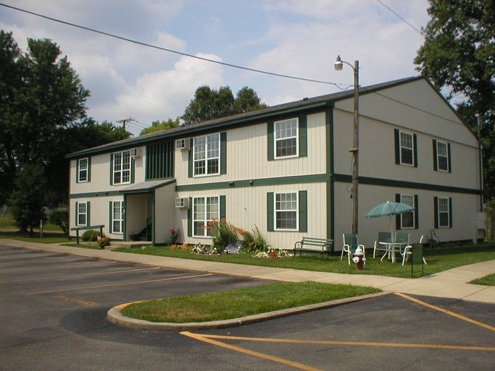 COLONIAL GARDENS APARTMENTS Updated September 2024 3598 Teays