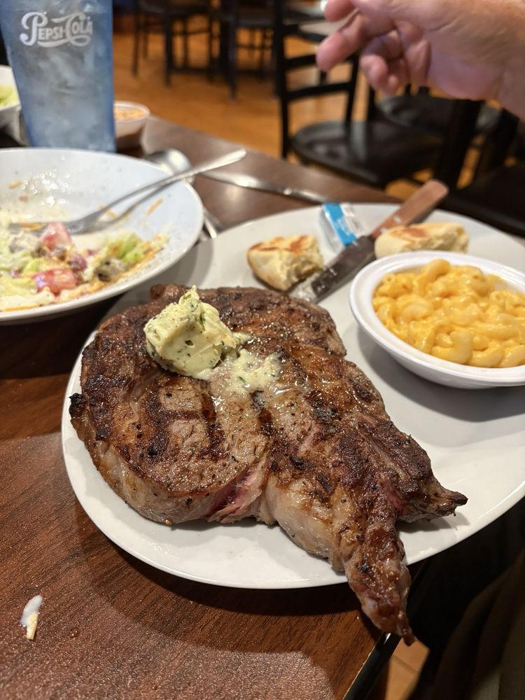 Food from TJs  Steakhouse & Tavern