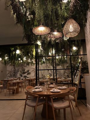 Verdure Kitchen & Cocktails by null