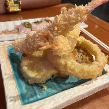 Kanoya Sushi Grill and Bar - Assorted Tempura - Sushi Bars Near Me - Honolulu, Hawaii