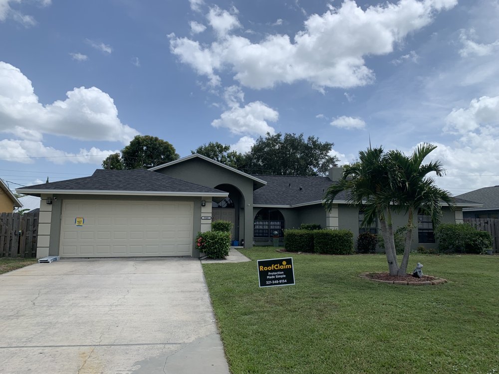 Slide of RoofClaim.com