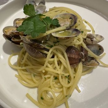 Terramia - Spaghetti and clam sauce - Pizza Near Me - Vico Equense, NA Terramia - Spaghetti and clam sauce - Pizza Near Me - Vico Equense, NA