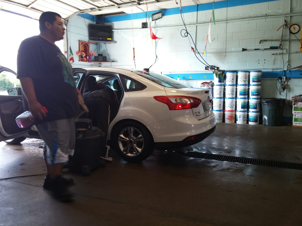 VALDEZ FAMILY HAND CAR WASH Updated September 2024 14 Reviews