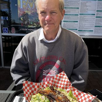 Fabi’s Grill - Inviting outdoor patio - Mediterranean Near Me - Torrance, California Fabi’s Grill - Inviting outdoor patio - Mediterranean Near Me - Torrance, California