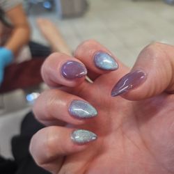 Buchanan Nail Salon And Spa - BIAB w/ cat eye