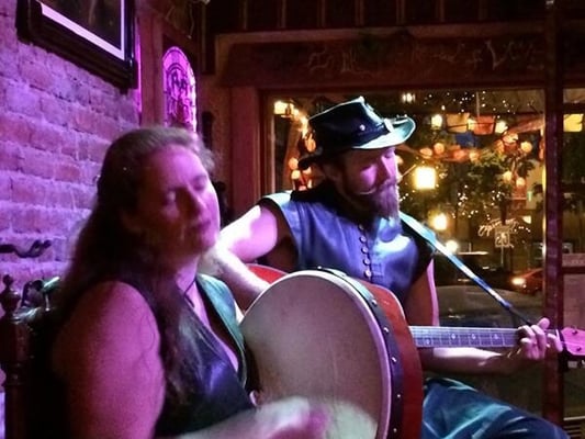 Oberon's Cocktail Bar & Venue by null