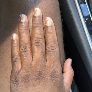 Papillon Nail Studio - Gel Manicure with design - Nail Salons Near Me - Santa Barbara, California