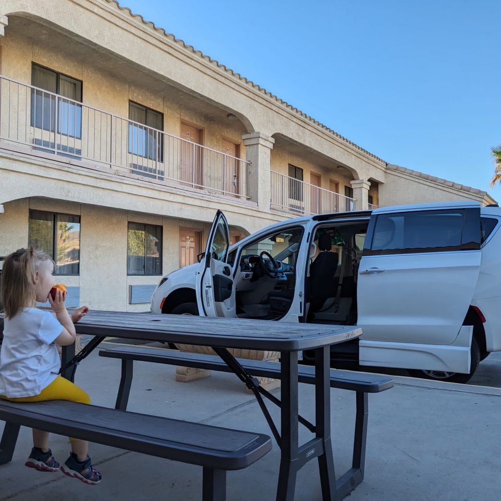 Chrysler Voyager 2023 ramp