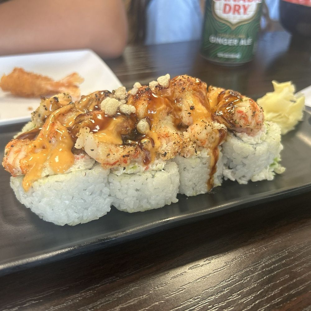 Maka Grill - Baked Lobster Roll. Soooo goood - Asian Fusion Near Me - Compton, California Maka Grill - Baked Lobster Roll. Soooo goood - Asian Fusion Near Me - Compton, California