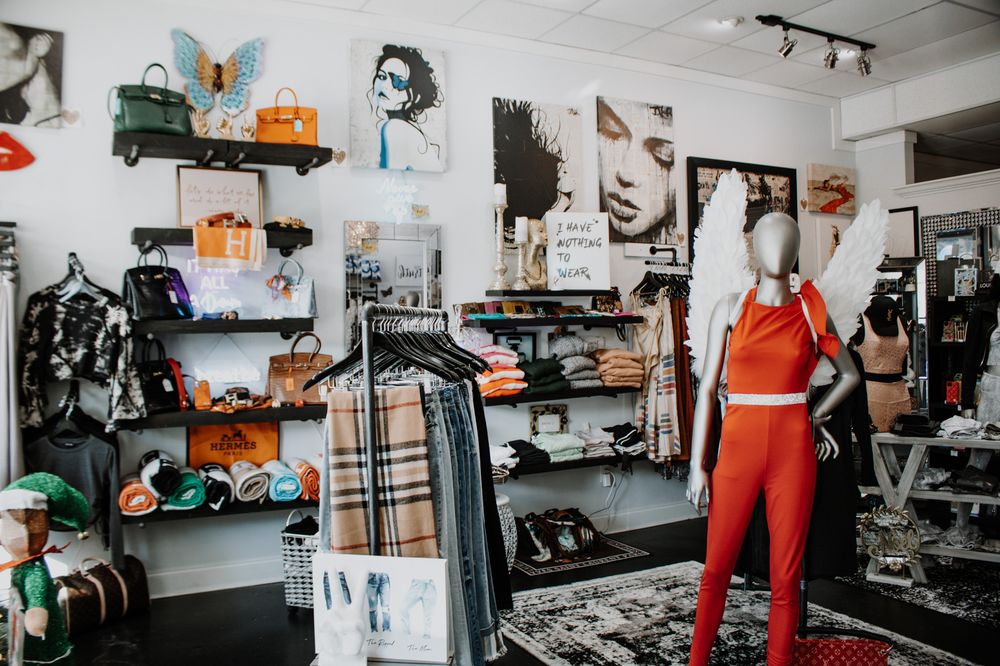 J ASHLEY DESIGN STUDIO Updated August 2024 2881 US190, Mandeville