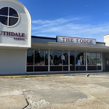 The Lodge by Alumni Hall - Accessories Near Me - Starkville, Mississippi The Lodge by Alumni Hall - Accessories Near Me - Starkville, Mississippi