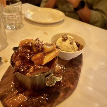 J Carver’s - Bananas Foster bread pudding - must try! - Steakhouses Near Me - Austin, Texas J Carver’s - Bananas Foster bread pudding - must try! - Steakhouses Near Me - Austin, Texas