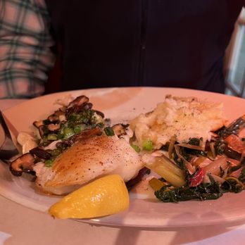 Lefty's Lobster & Chowder House - Seabass - Seafood Near Me - Addison, Texas Lefty's Lobster & Chowder House - Seabass - Seafood Near Me - Addison, Texas