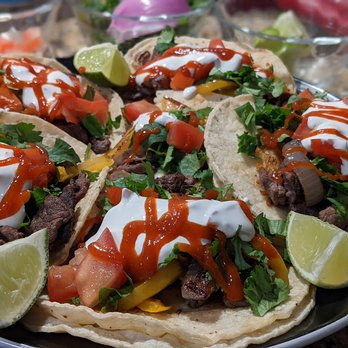 Barra de Taco - Choose from a variety of specialty tacos - Food Trucks Near Me - Painesville, Ohio Barra de Taco - Choose from a variety of specialty tacos - Food Trucks Near Me - Painesville, Ohio