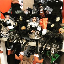 Homegoods - I love Halloween