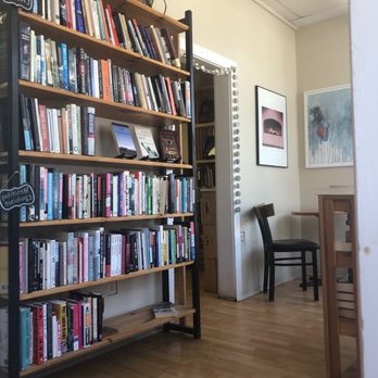 Stockbridge Coffee & Tea - Read while drinking your Americano - Coffee & Tea Near Me - Stockbridge, Massachusetts Stockbridge Coffee & Tea - Read while drinking your Americano - Coffee & Tea Near Me - Stockbridge, Massachusetts