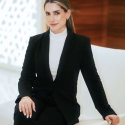 LQ Dog Concierge - Liliet Quevedo
LQ DOG CONCIERGE OWNER &CEO