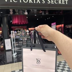 Victoria's Secret & PINK - $10 bday credit! Got some panties & paid 55¢