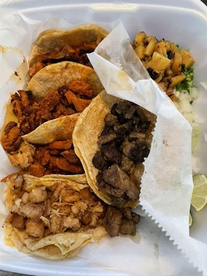 Tacos El Metro by null