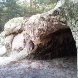 Sandsteinhöhlen/Sandhutsche