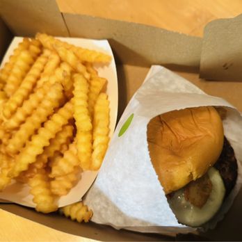 Shake Shack Campbell - Fries and veggie burger (without cheese and sauce), a little bland and small unfortunately :( - Burgers Near Me - San Jose, California