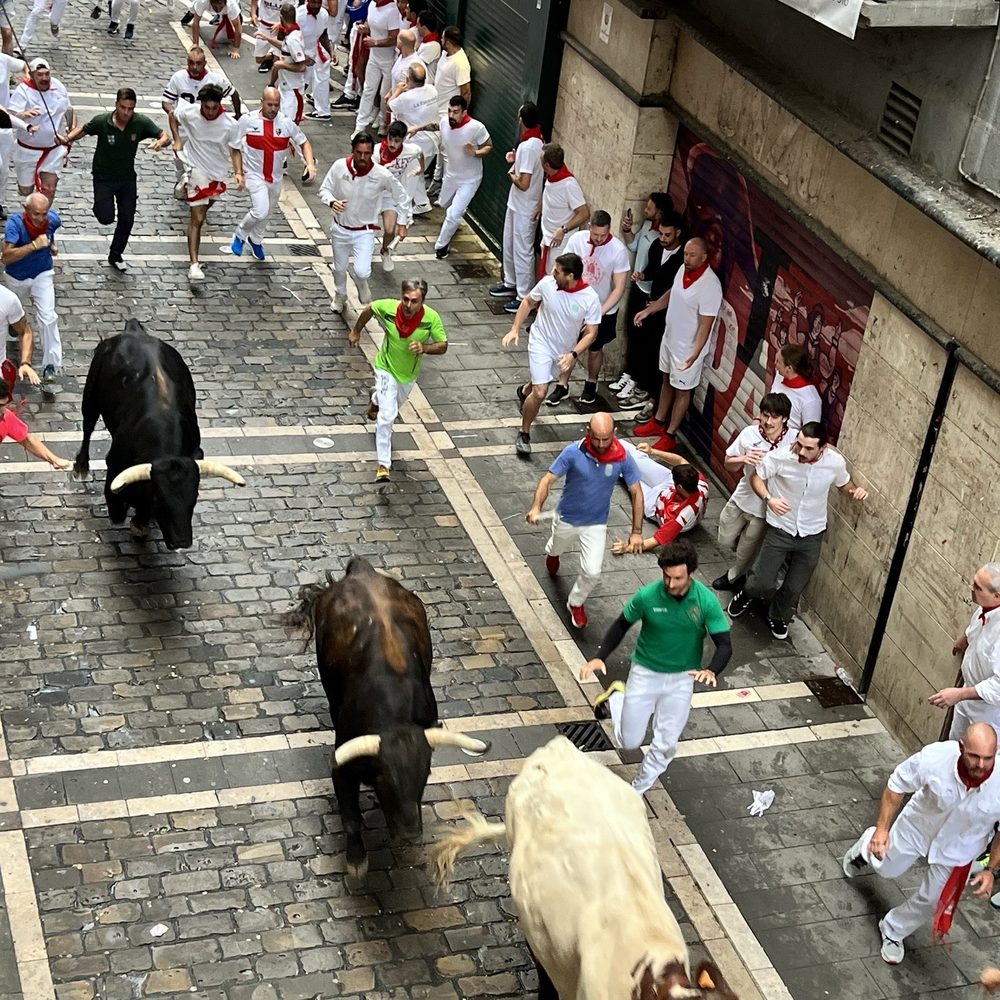 Hotel Maisonnave - Bull Run - Hotels Near Me - Pamplona, NA Hotel Maisonnave - Bull Run - Hotels Near Me - Pamplona, NA