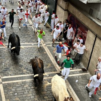 Hotel Maisonnave - Bull Run - Hotels Near Me - Pamplona, NA Hotel Maisonnave - Bull Run - Hotels Near Me - Pamplona, NA