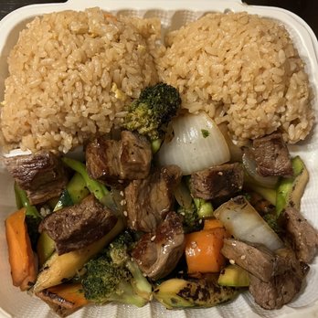 Fuji Grill - Steak and garlic fried rice - Teppanyaki Near Me - Brentwood, California Fuji Grill - Steak and garlic fried rice - Teppanyaki Near Me - Brentwood, California