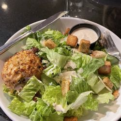 Metro Cafe at Doubletree - Salad with added crab cake