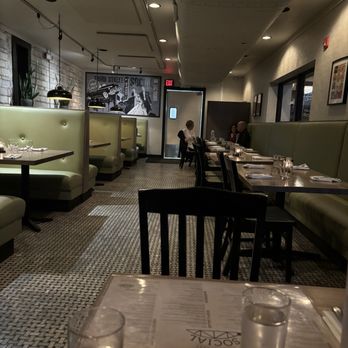 Third Street Social - Dining area - New American Near Me - Kansas City, Missouri Third Street Social - Dining area - New American Near Me - Kansas City, Missouri