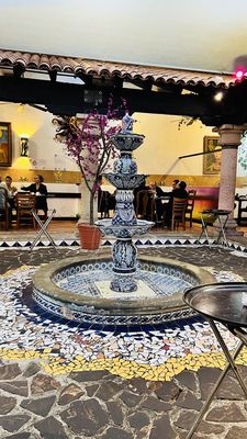 La Diferencia Restaurante by null