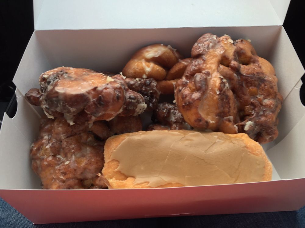 BAYFRONT BAKERY & DELI CLOSED near you at 302 Garibaldi Ave