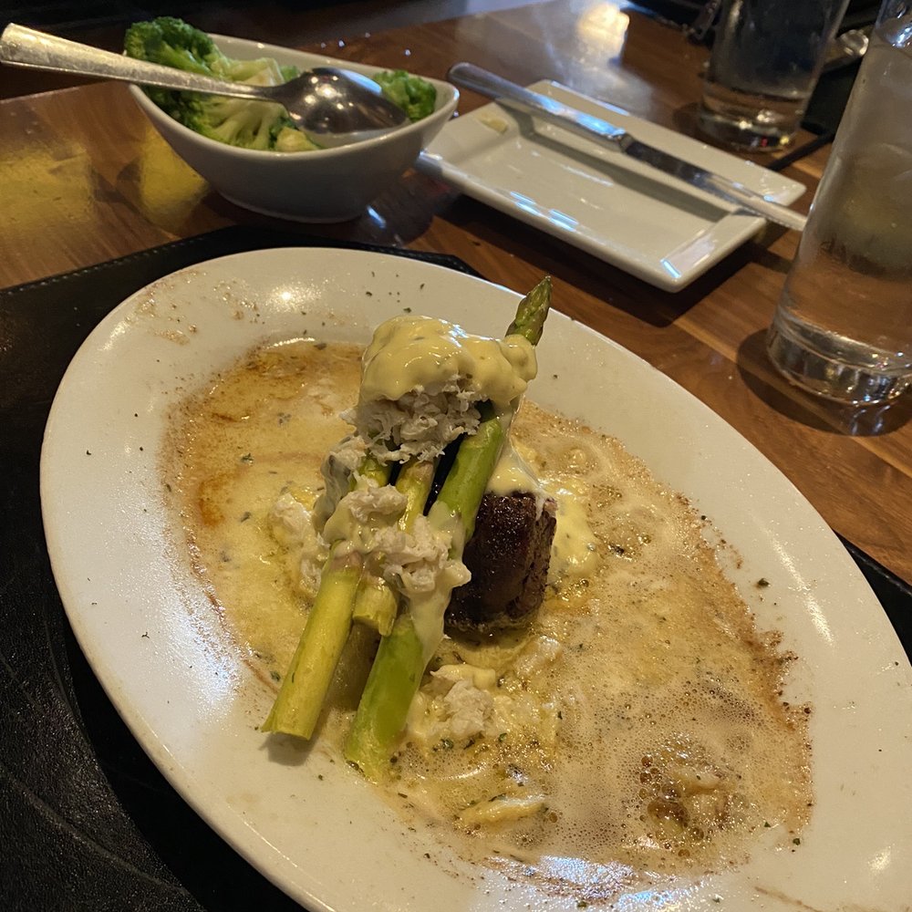 Ruth's Chris Steak House - Steakhouses Near Me - Granger, Indiana