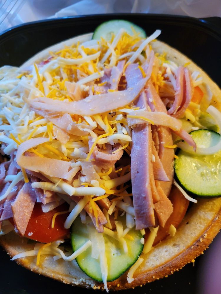 AUSTINTOWN CHICKEN AND PIZZA CLOSED Updated June 2024 5205