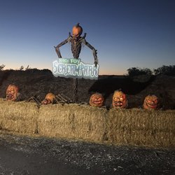 Lehigh Valley ScreamPark - Photo op by the entrance.