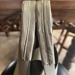 Ariel’s Shoe Repair