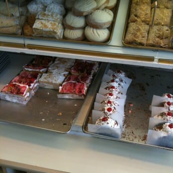La Espiga Dorada - Satisfy your sweet tooth - Bakeries Near Me - Beaverton, Oregon