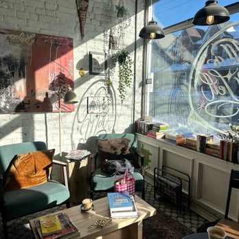 All Is Well - Coffee & Tea Near Me - Toronto, Ontario