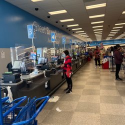 Ross Dress for Less - The one cashier left