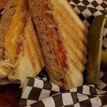 Boese Bros - Disappointing tuna melt - Brewpubs Near Me - Albuquerque, New Mexico