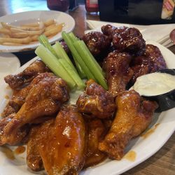Anchor Bar - Yum foodies! Mango habanero and bourbon BBQ. I mean, let's eat!