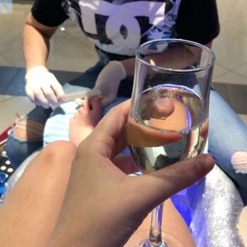 Diamond Nail Bar - Nail Salons Near Me - Myrtle Beach, South Carolina